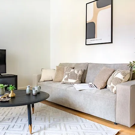 Sanders Shield - 3 Bdr With Balcony, In 코펜하겐