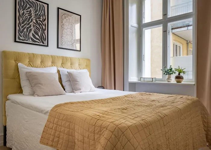 Shield 1 - 3 Bdr With Balcony In Διαμέρισμα *